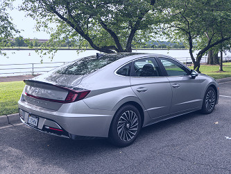 Hyundai's super-efficient 2020 Sonata Hybrid sedan is best in class | Ars  Technica